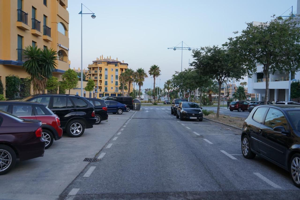 Apartamento Estudio Los Naranjos De Nueva Alcantara Marbella Exterior foto